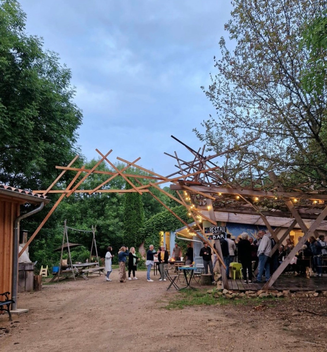Une structure de réception ouverte sur la nature
